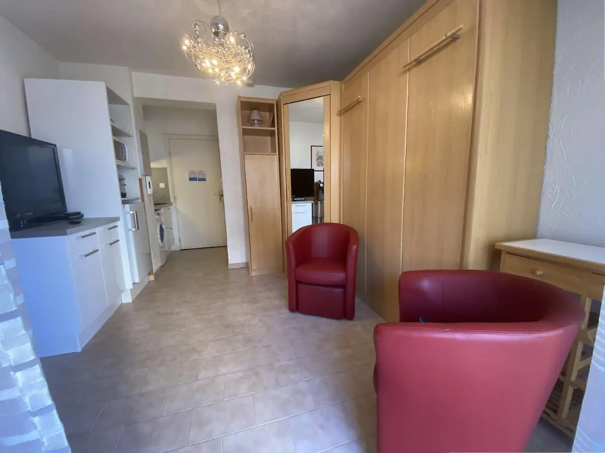 Apartment Studio Cosy A 500M Du Port De Frejus, Proche Plage Et Commerces - Fr-1-226A-356 France